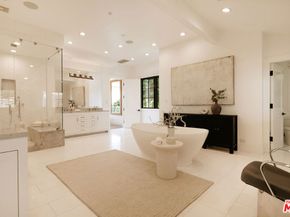 9694 Oak Pass Road, Beverly Hills CA 90210