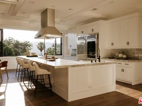 9694 Oak Pass Road, Beverly Hills CA 90210