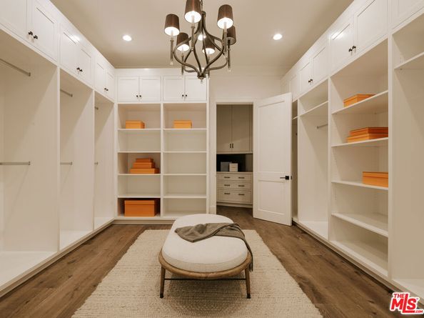 9694 Oak Pass Road, Beverly Hills CA 90210