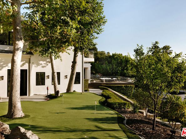 9694 Oak Pass Road, Beverly Hills CA 90210