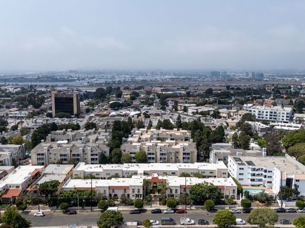8025 Redlands Street 20, Playa Del Rey CA 90293