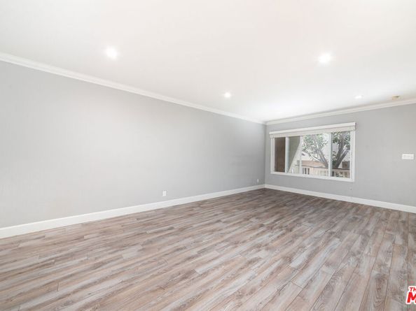 8025 Redlands Street 20, Playa Del Rey CA 90293