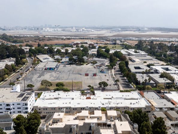 8025 Redlands Street 20, Playa Del Rey CA 90293