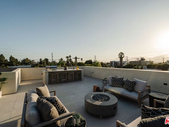 819 N Ogden Drive, Los Angeles CA 90046