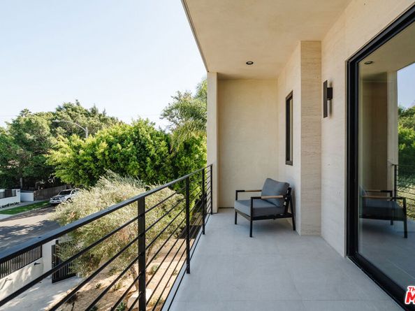 819 N Ogden Drive, Los Angeles CA 90046