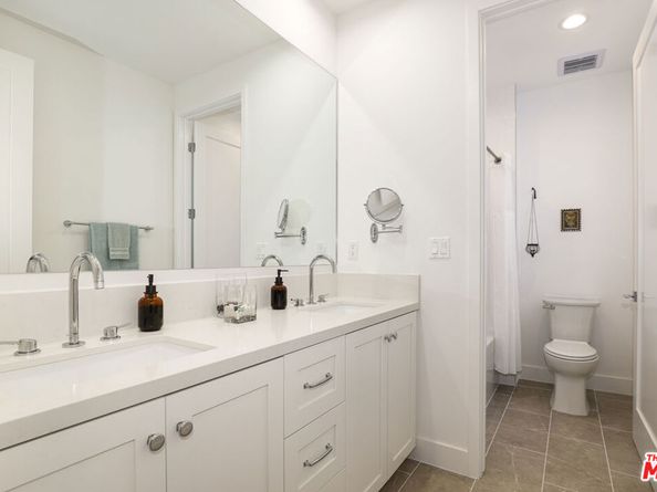 1741 S S Marvin Ave, Los Angeles CA 90019