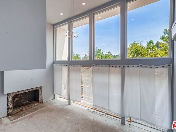 8655 Appian Way, Los Angeles CA 90046