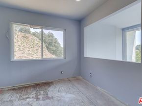 8655 Appian Way, Los Angeles CA 90046