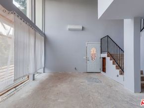 8655 Appian Way, Los Angeles CA 90046
