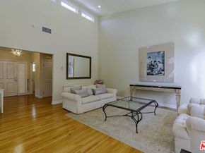 2250 Betty Lane, Beverly Hills CA 90210