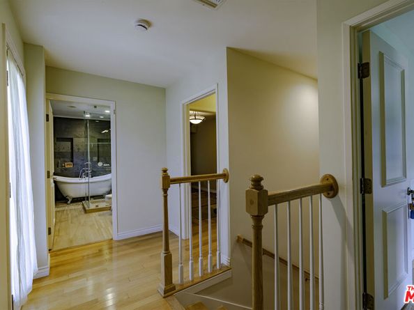 2250 Betty Lane, Beverly Hills CA 90210