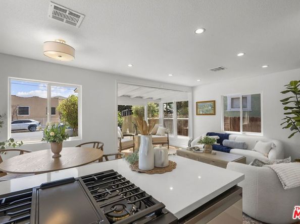 3705 S St Andrews Place, Los Angeles CA 90018