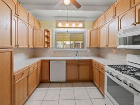 7514 Deville Dr, San Diego CA 92114