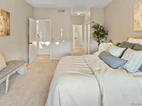 1950 Camino De La Reina 208, San Diego CA 92108