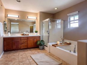 107 Chantilly, Irvine CA 92620