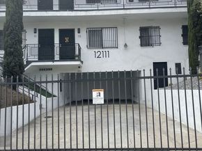 12111 S Figueroa Street, Los Angeles CA 90061