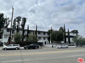 12111 S Figueroa Street, Los Angeles CA 90061