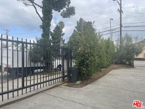 12111 S Figueroa Street, Los Angeles CA 90061