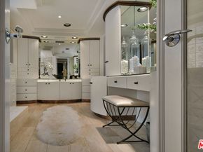 4039 Cody Road, Sherman Oaks CA 91403
