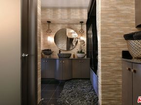 4039 Cody Road, Sherman Oaks CA 91403