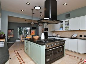4039 Cody Road, Sherman Oaks CA 91403