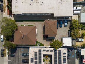 2302 32nd Street, Santa Monica CA 90405