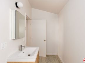 126 Franklin Court, Glendale CA 91205