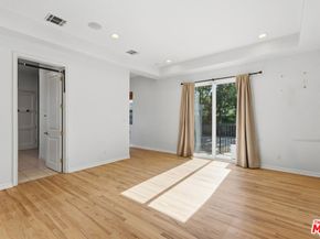 4631 Buffalo Avenue, Sherman Oaks CA 91423