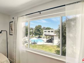 11813 Runnymede Street 36, North Hollywood CA 91605