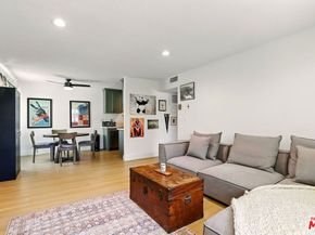 11813 Runnymede Street 36, North Hollywood CA 91605