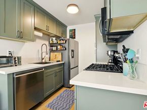 11813 Runnymede Street 36, North Hollywood CA 91605