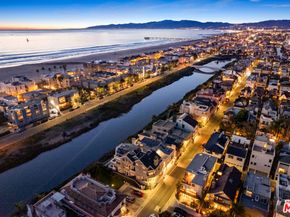 131 Roma Court, Marina Del Rey CA 90292