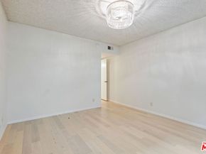 5870 Green Valley Circle 115, Culver City CA 90230