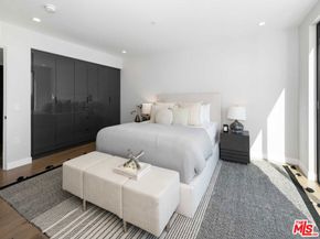 1017 N Croft Avenue 201, Los Angeles CA 90069