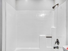 511 S Carondelet Street, Los Angeles CA 90057