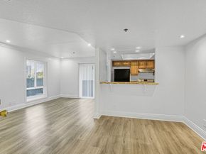 511 S Carondelet Street, Los Angeles CA 90057