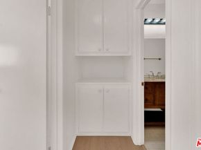 1424 AMHERST Avenue 207, Los Angeles CA 90025