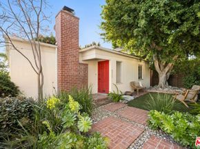 9032 Phyllis Avenue, West Hollywood CA 90069