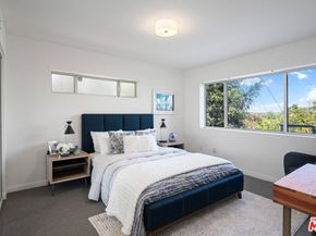 11543 Sunshine Terrace, Studio City CA 91604