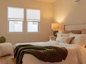 2046 S Burnside Avenue, Los Angeles CA 90016