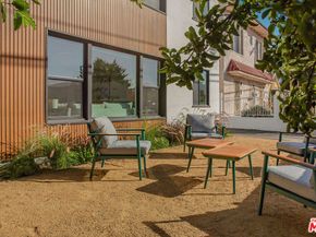 2046 1/2 S Burnside Avenue, Los Angeles CA 90016