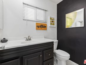 5950 Buckingham 305, Culver City CA 90230