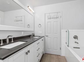 5950 Buckingham 305, Culver City CA 90230