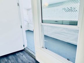 219 E 10th Street, Long Beach CA 90813