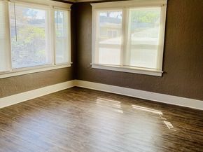 219 E 10th Street, Long Beach CA 90813