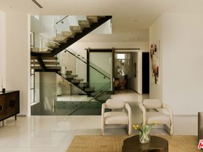 9311 Readcrest Drive, Beverly Hills CA 90210