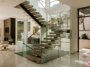 9311 Readcrest Drive, Beverly Hills CA 90210