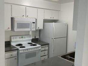 4207 Raintree Circle, Culver City CA 90230