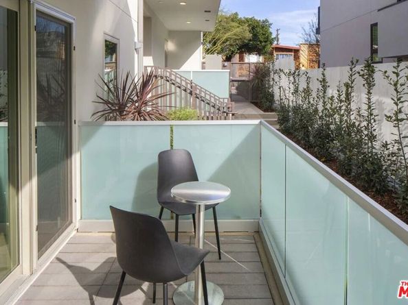 1421 Barry Avenue, Los Angeles CA 90025