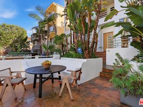 18 Voyage Street, Marina Del Rey CA 90292